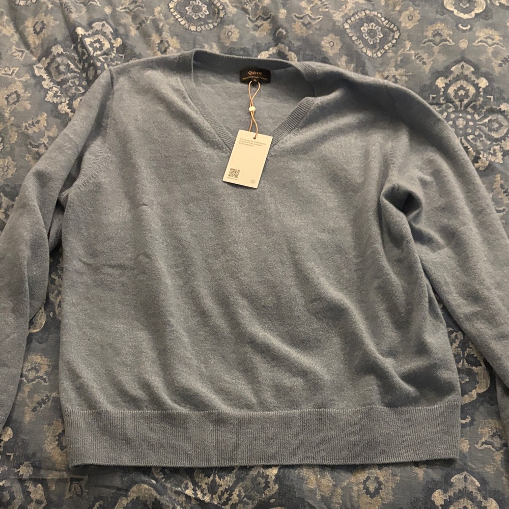 Women's Blue V-Neck Cashmere Sweater